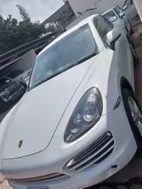 Car Left Back