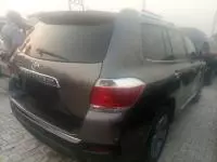 car Right Back