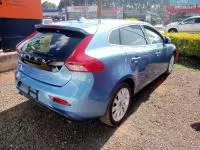 car Right Back