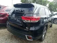 car Right Back