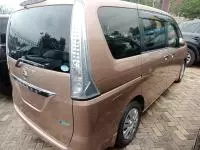 car Right Back