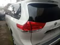 car Back