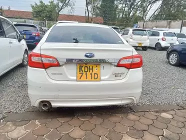 Subaru Legacy B4