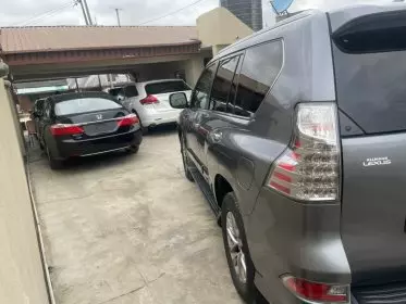 Lexus GX 460