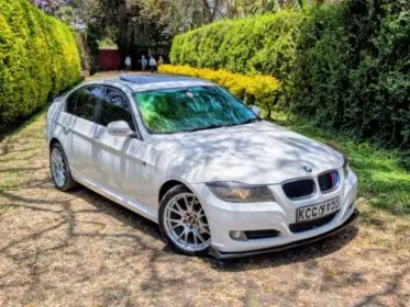 BMW 320i