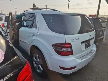Mercedes-Benz ML 350