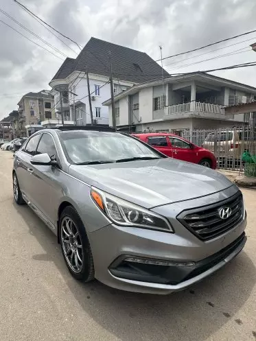 Hyundai SONATA 2,0L BVA GL