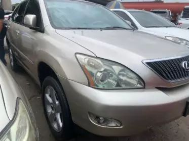 Lexus RX 330
