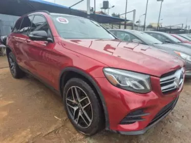 Mercedes-Benz GLC 300