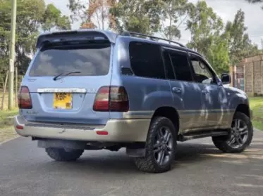 Toyota land cruiser amazon