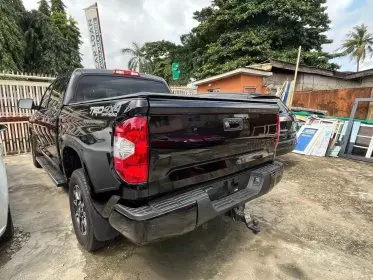 Toyota Tundra