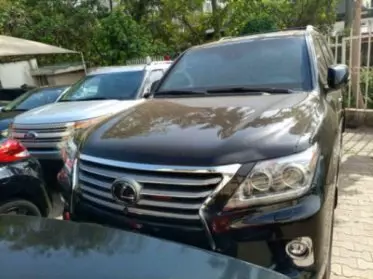 Lexus LX 570