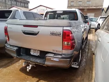 Toyota Hilux