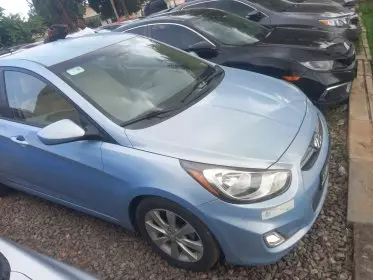 Hyundai Accent