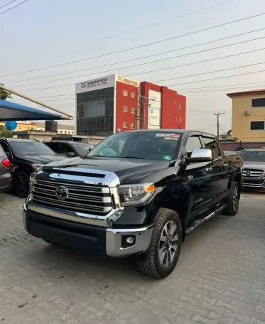 Toyota Tundra