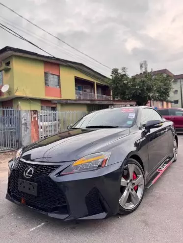 Lexus IS 350