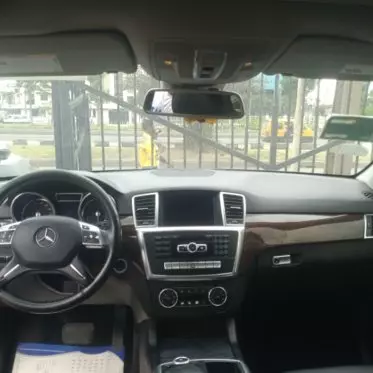 Mercedes-Benz ML 350