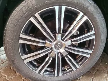 Lexus LX 570