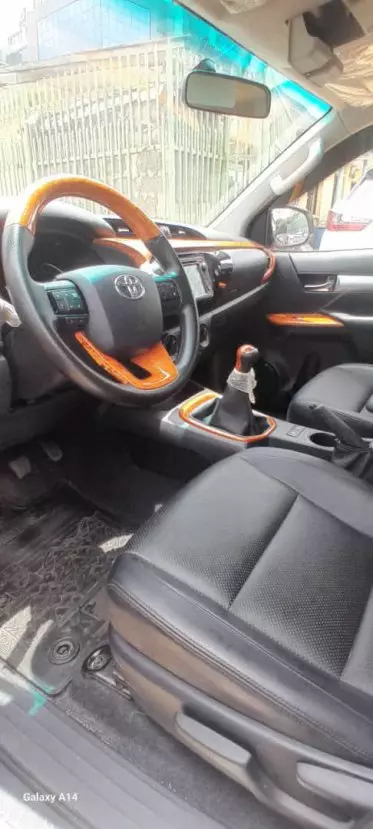 Toyota Hilux