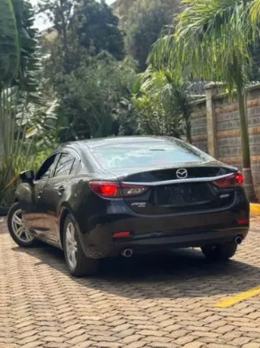 Mazda Atenza