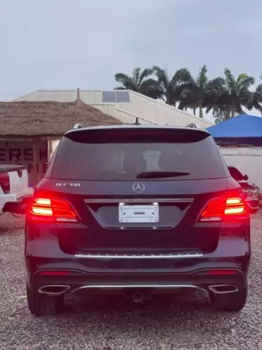 Mercedes-Benz GLE 350