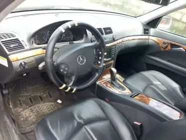 Mercedes-Benz E 350