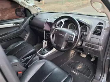 Isuzu D-Max