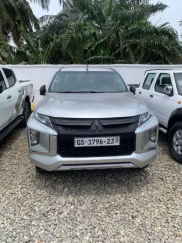 Mitsubishi L200