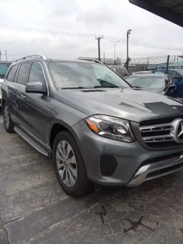 Mercedes-Benz GLS 450