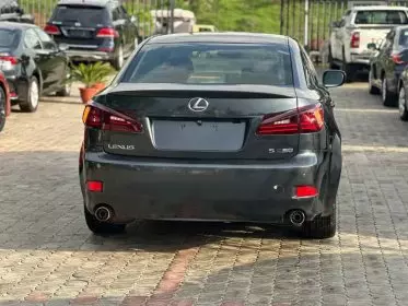 Lexus IS 250