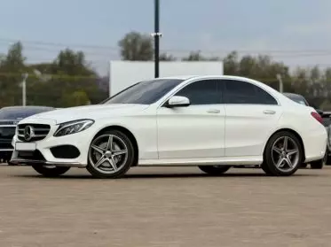 Mercedes-Benz C200