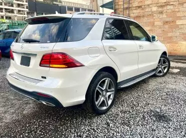 Mercedes-Benz GLE 350
