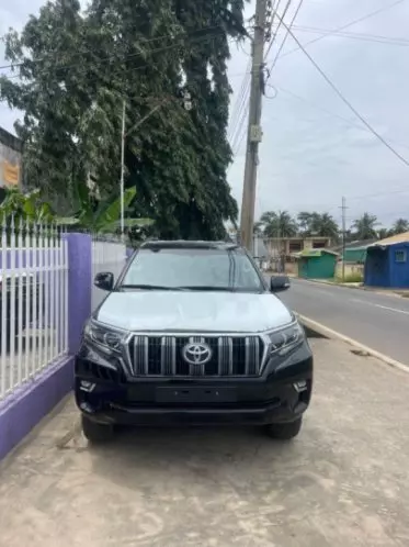 Toyota Landcruiser Prado