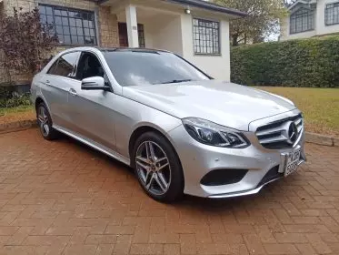 Mercedes-Benz E 250