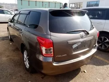 Toyota Fielder
