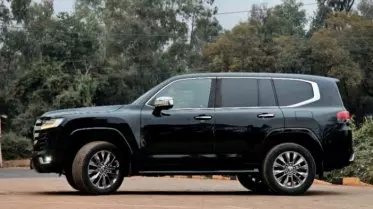Toyota LAND CRUISER 300 LC300