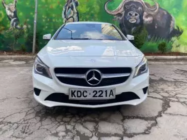Mercedes-Benz CLA 180