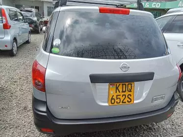 Nissan Advan