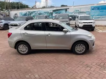 SUZUKI Dzire GL