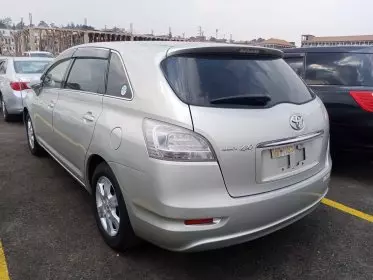 Toyota Mark X Zio