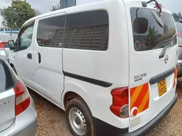 Nissan NV200