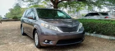 Toyota Sienna