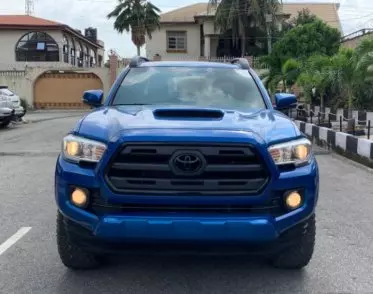 Toyota Tacoma