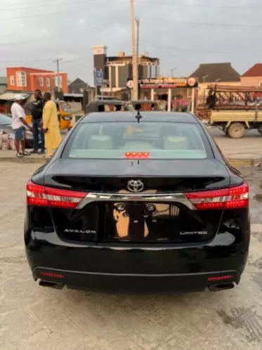 Toyota Avalon