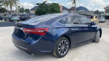 Toyota Avalon