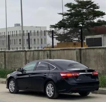 Toyota Avalon