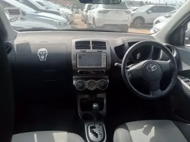 Toyota Ist
