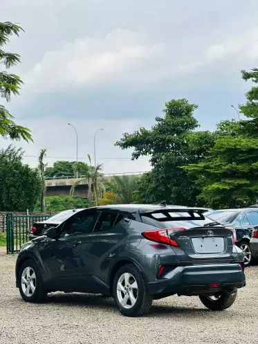 Toyota C-HR