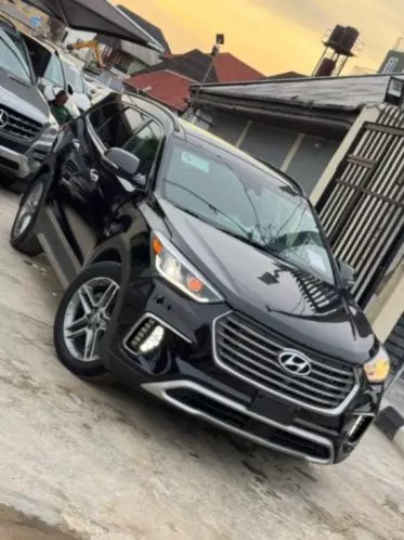 Hyundai Santa FE