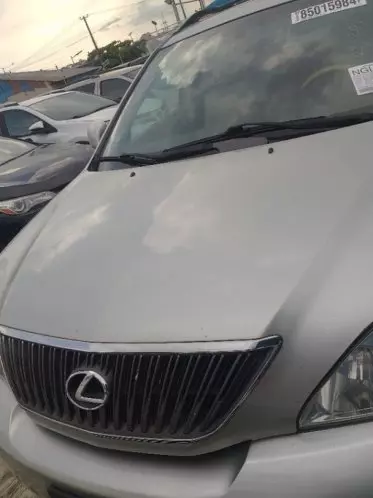 Lexus RX 330